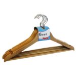 Puidust riidepuud 6tk, aluspuuga